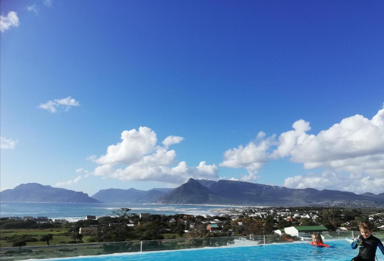 Mountain & Sea Apartments Kommetjie Eksteriør billede
